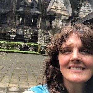 Meet your Posher, Bobi